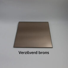 Bronzefarbenes Spiegelmuster