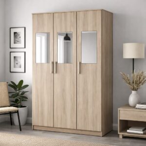 Kleiderschrank mit mehreren versilberten Spiegeln