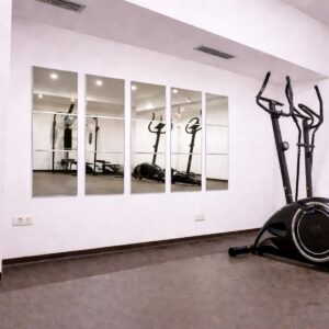 Spiegel für ein Fitnessstudio